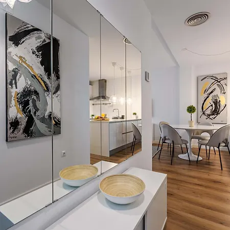 Apartment Sunset - Soho Art District